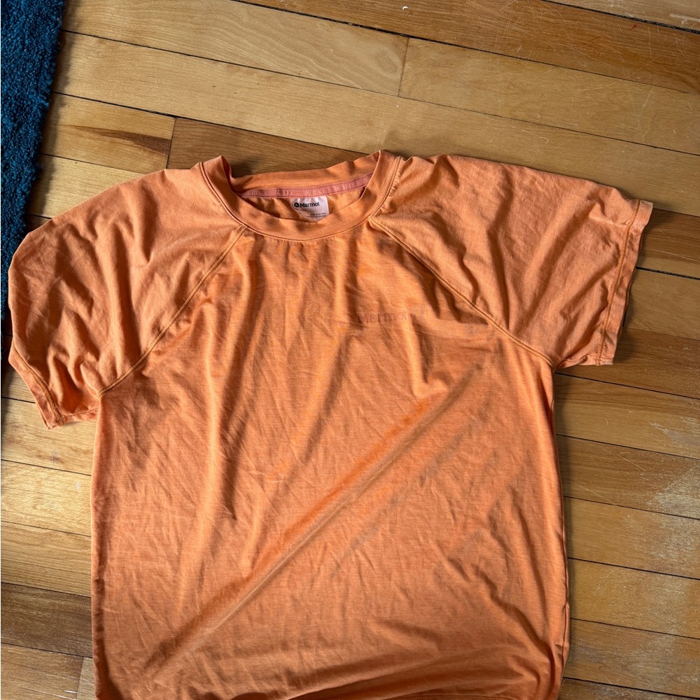 Marmut Orange Short-Sleeve Shirt - Lightweight Crewneck